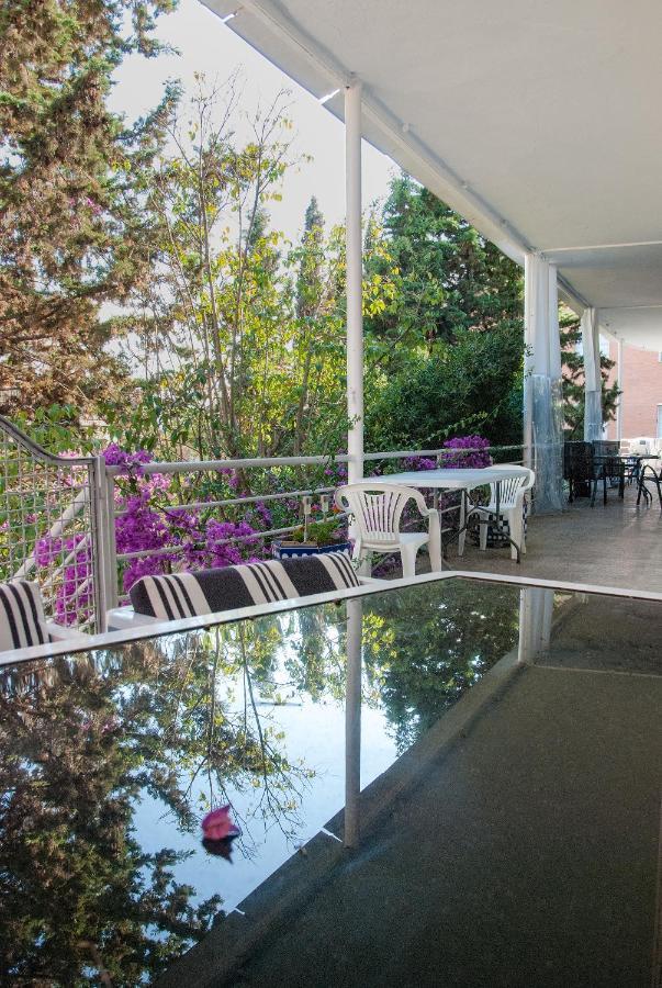 Casa Vilaro Park Guell Barcelona Exterior photo